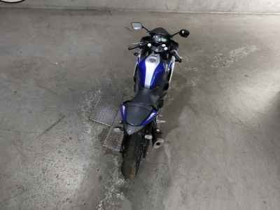Yamaha YZF-R25 2015