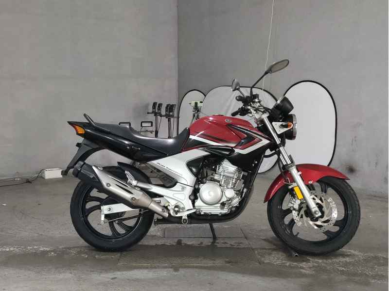 Yamaha YBR250 2012