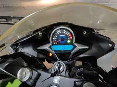 Honda CBR250R 2011