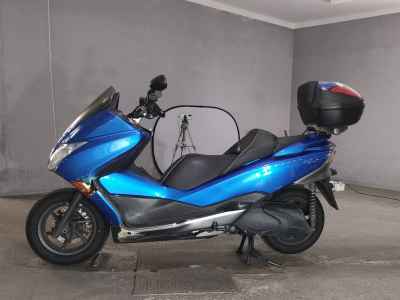 Honda Forza X 2011