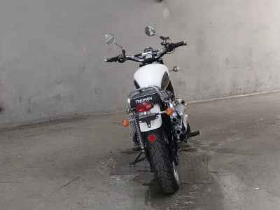 Triumph Scrambler 900 2011