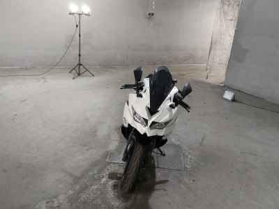 Kawasaki Ninja ZX-25R 2022