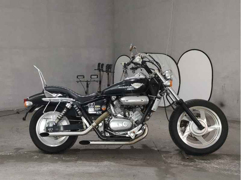 Honda Magna 250 2005