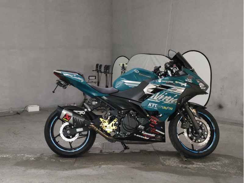 Kawasaki Ninja 400 2021