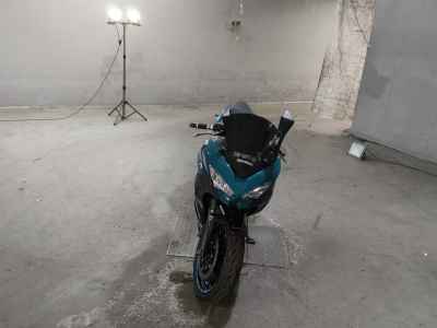 Kawasaki Ninja 400 2021