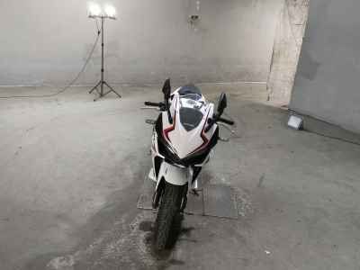 Honda CBR400R 2021