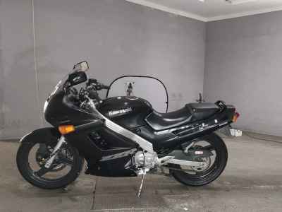 Kawasaki ZZR250 2006