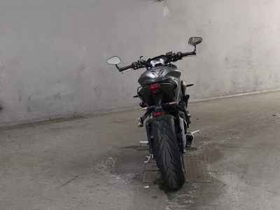 Triumph Street Triple R 2021