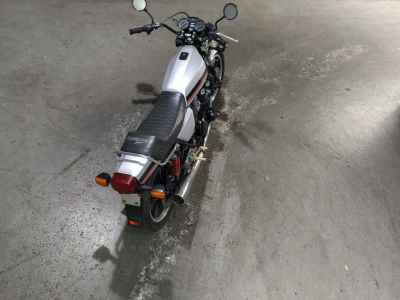 Kawasaki GPZ550 2025