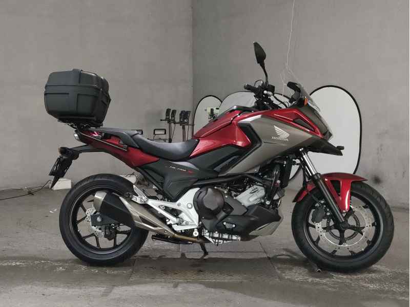 Honda NC750X DCT 2020