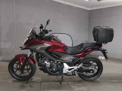 Honda NC750X DCT 2020