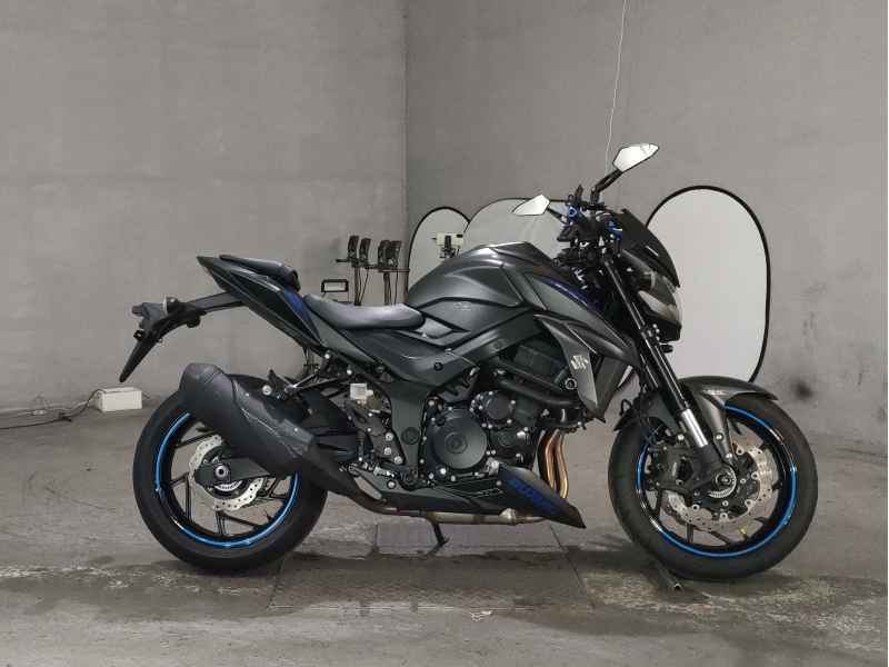 Suzuki GSX-S750 2020