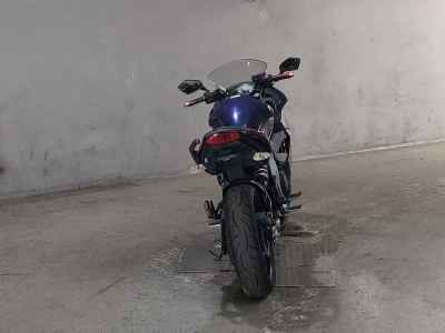 Kawasaki Ninja 400R 2012