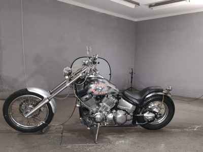 Yamaha XVS400 Drag Star