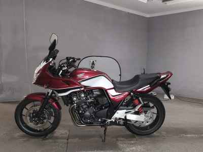 Honda CB400SFV 2019