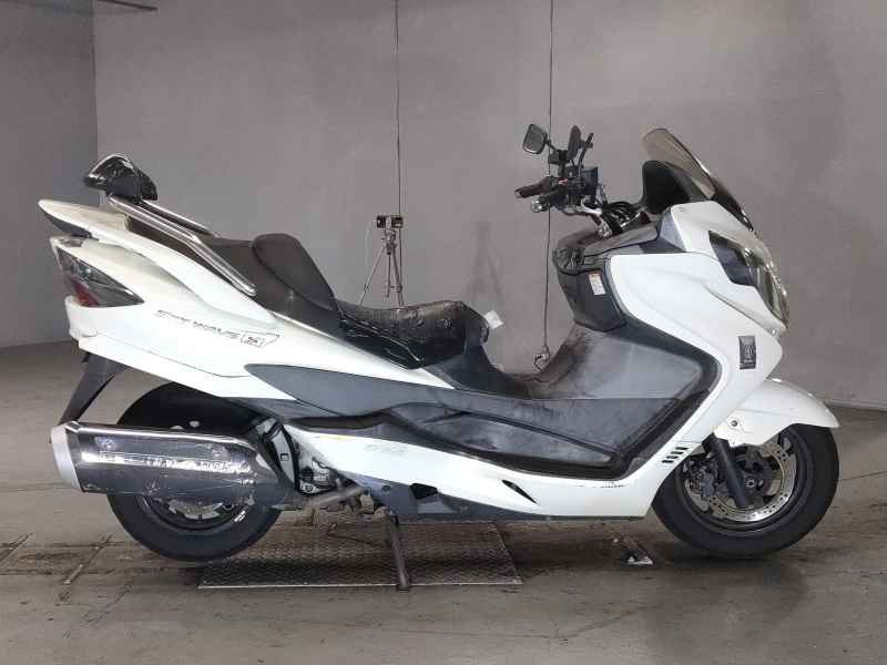 Suzuki Skywave 250S