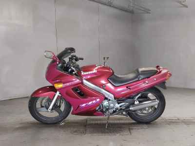 Kawasaki ZZR250