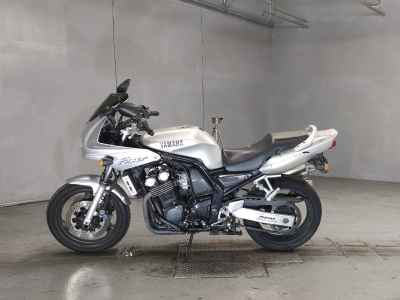 Yamaha FZS600 Fazer