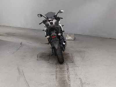 Yamaha YZF-R25 2015