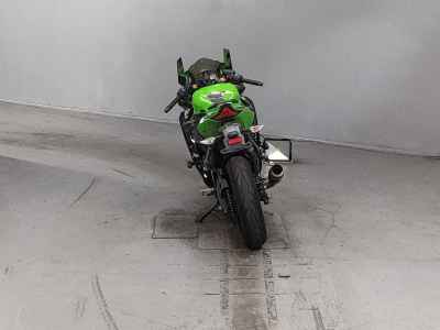 Kawasaki Ninja ZX-25R KRT Edition