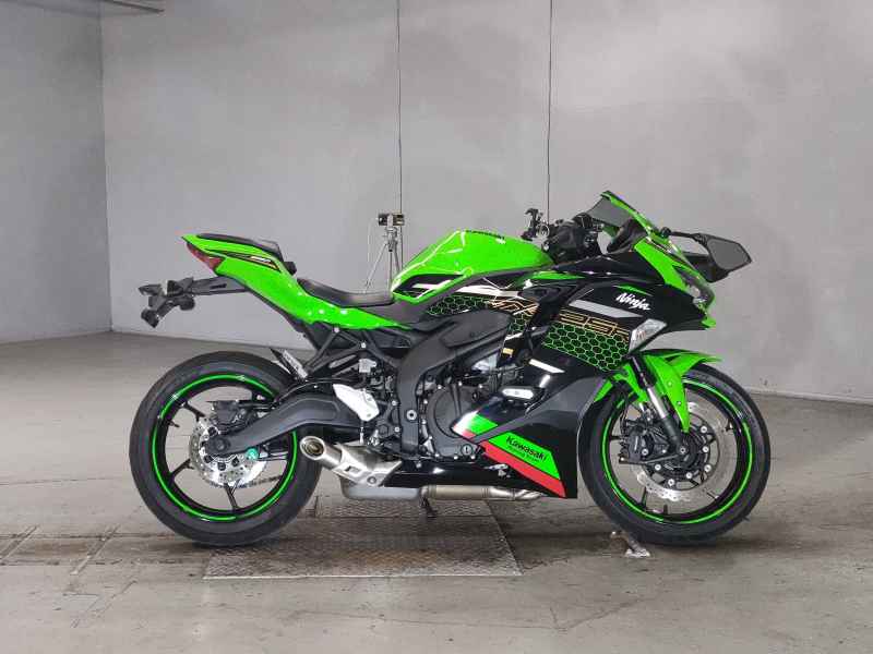Kawasaki Ninja ZX-25R KRT Edition