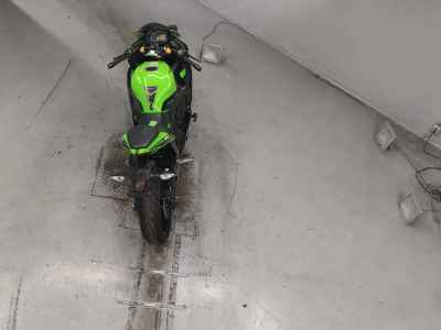 Kawasaki Ninja ZX-25R KRT Edition