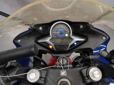 Honda CBR250R