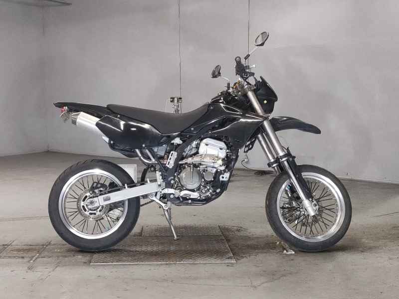 Kawasaki D-Tracker 250 X