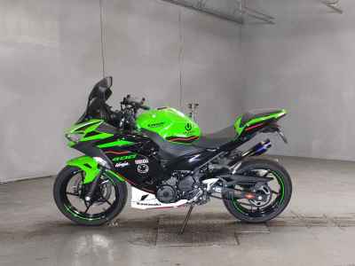 Kawasaki Ninja 400 2022