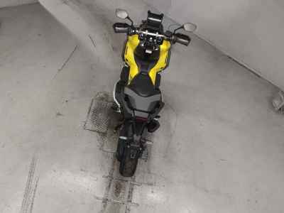 Honda X-Adv 750 2025