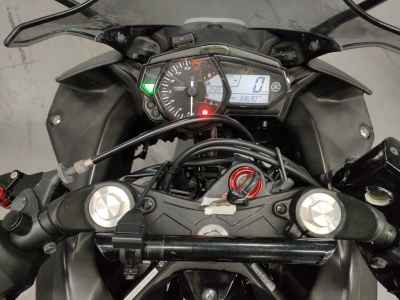 Yamaha YZF-R25 2017