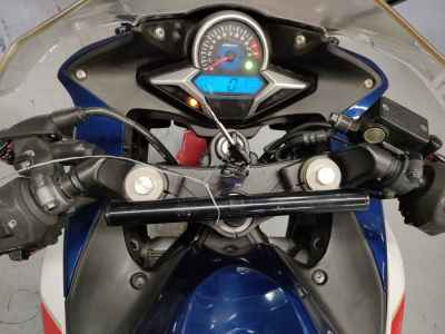 Honda CBR250R 2011