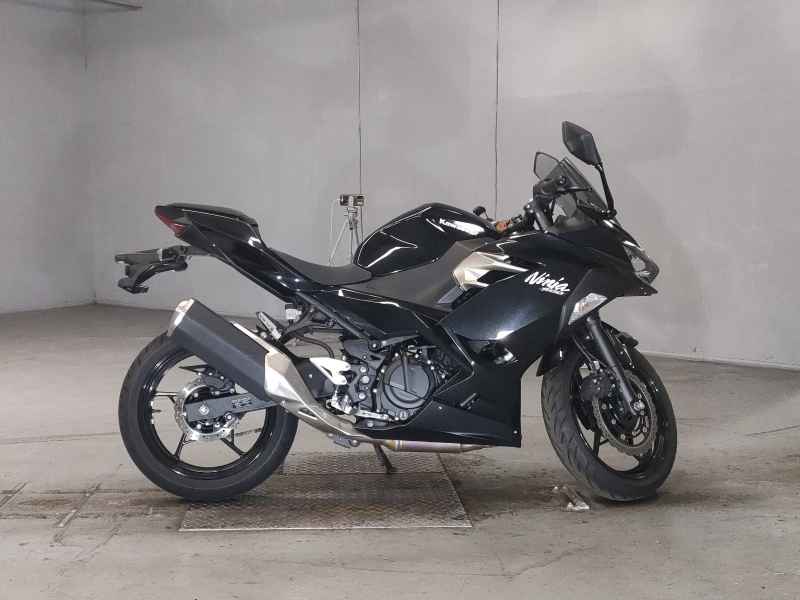 Kawasaki Ninja 400 2021
