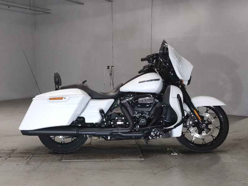 Harley-Davidson Street Glide FLHXS1870 2020