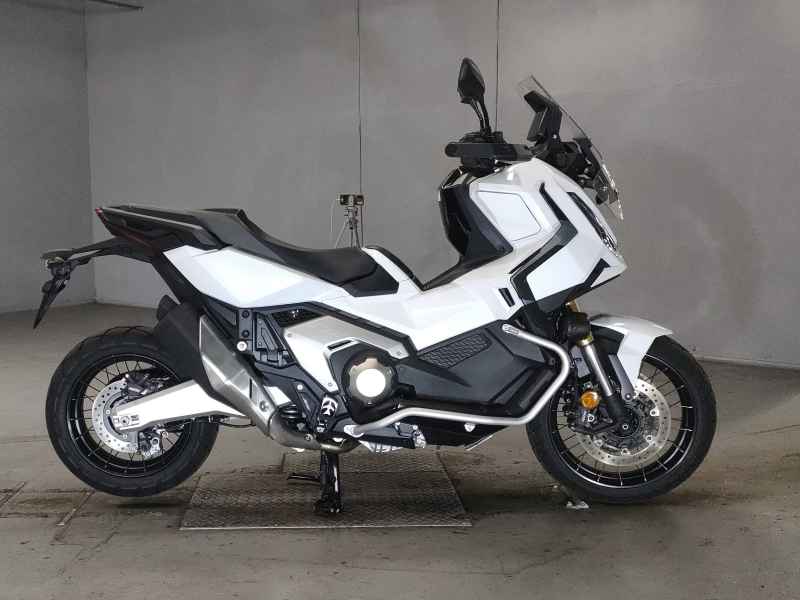 Honda X-Adv 750 2025
