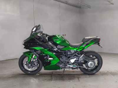Kawasaki Ninja H2 SX 2018