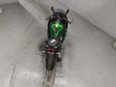 Kawasaki Ninja H2 SX 2018