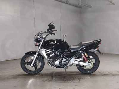 Kawasaki Balius ZR250