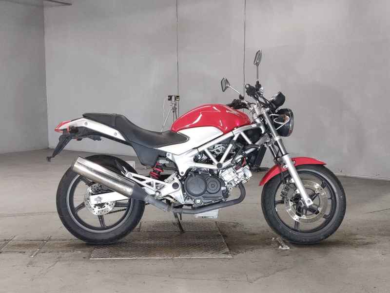 Honda VTR250 2009
