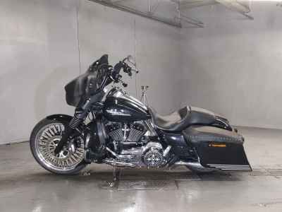 Harley-Davidson Street Glide FLHX1690 2013