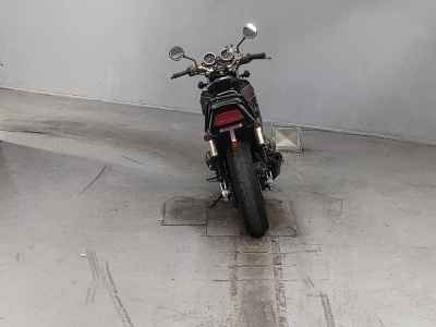 Kawasaki ZRX400 2005