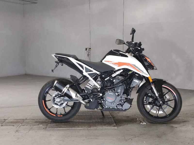 KTM 390 Duke 2022