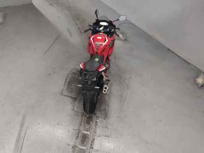 Honda CBR400R 2022