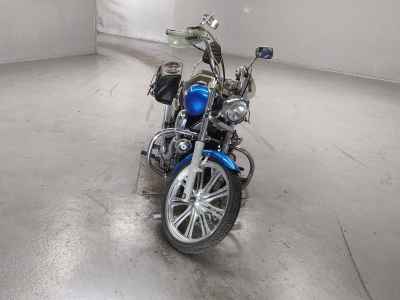 Kawasaki Vulcan 900 Custom 2009