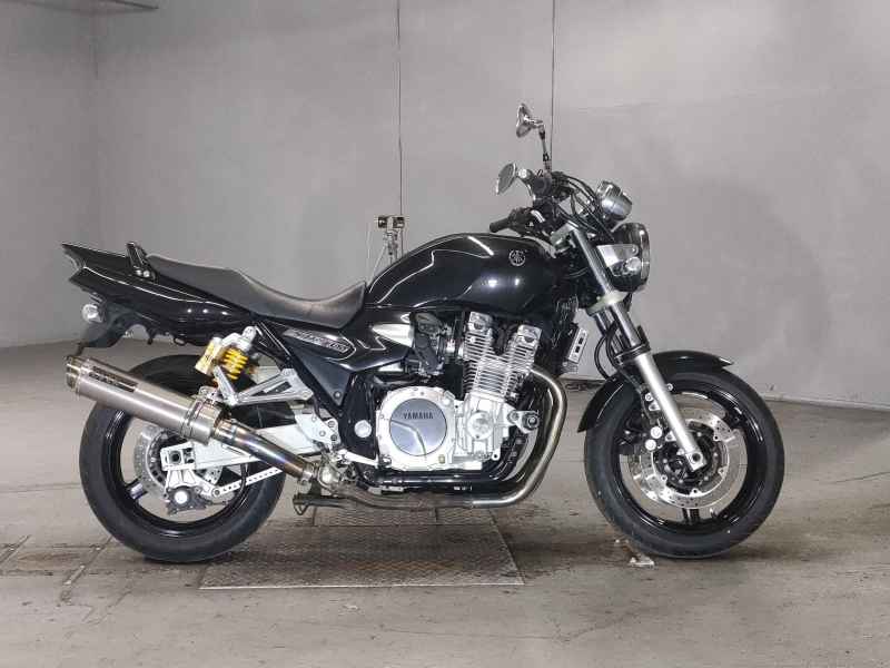 Yamaha XJR1300 2007