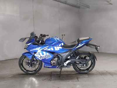Suzuki Gixxer 250SF