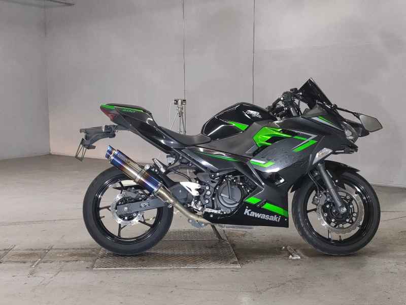 Kawasaki Ninja 400 2022