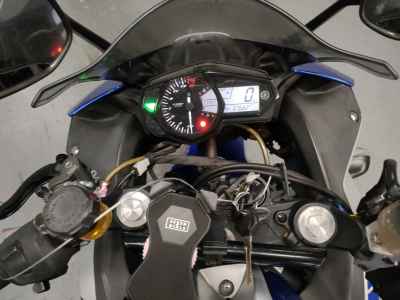 Yamaha YZF-R25 2016