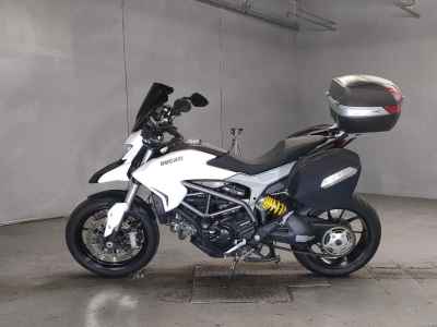 Ducati Hyperstrada 2013