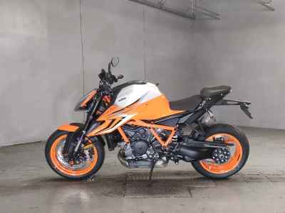 KTM 1290 Super Duke R 2023